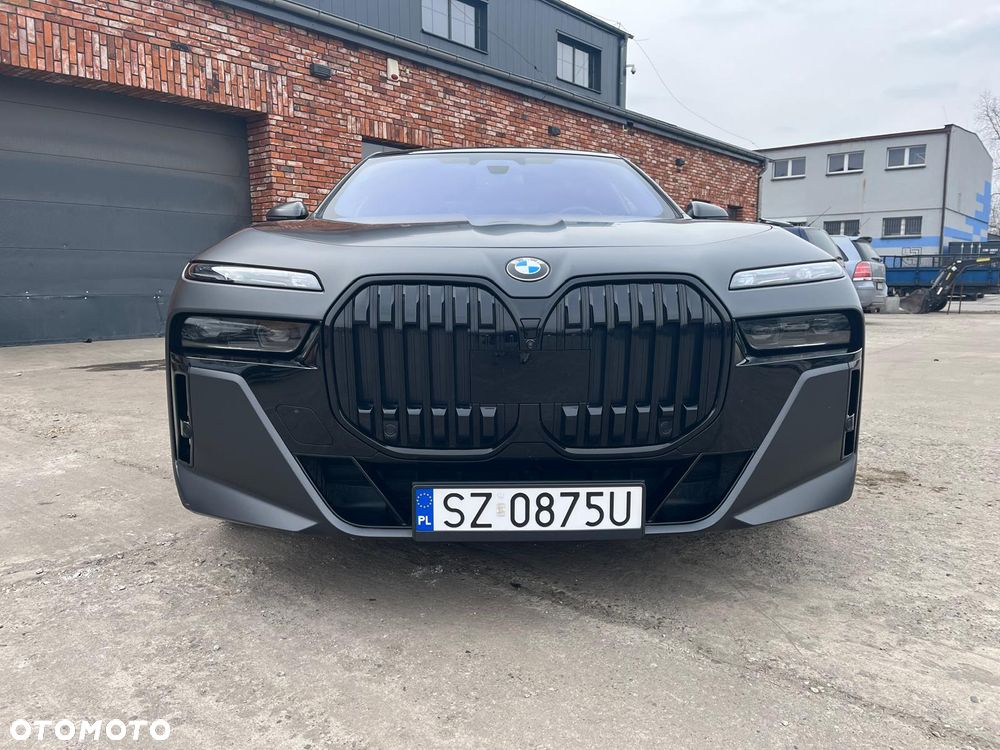 BMW Seria 7 - 1