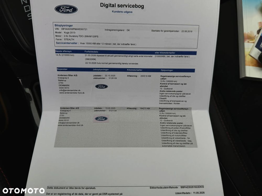 Ford Kuga 2.0 TDCi 2x4 ST-Line - 38