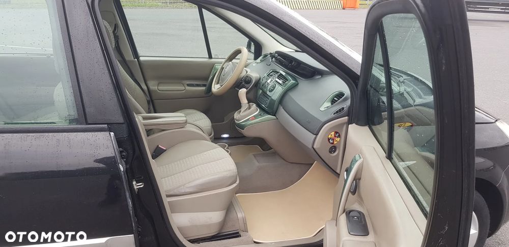 Renault Scenic 1.6 Luxe Expression - 19