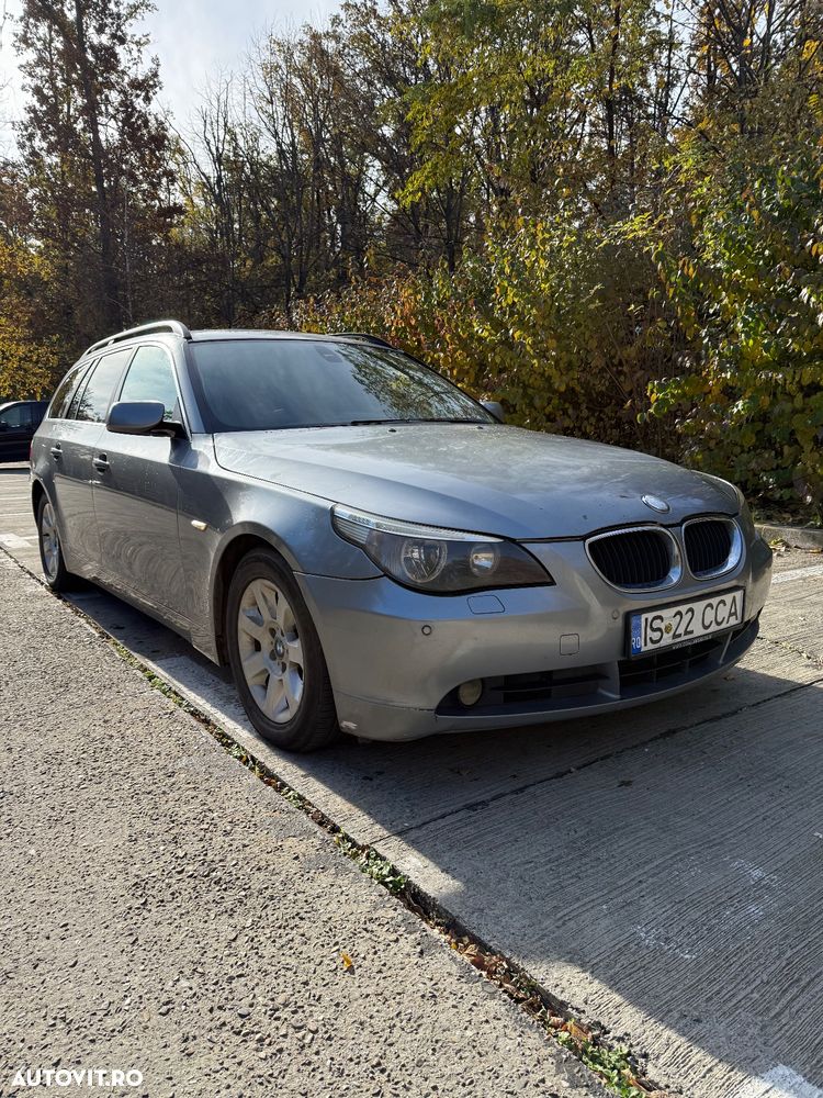 BMW Seria 5 520d Touring - 3
