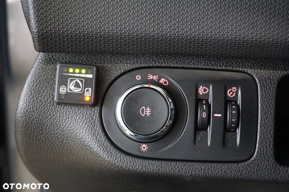 Opel Meriva 1.4 Style - 25