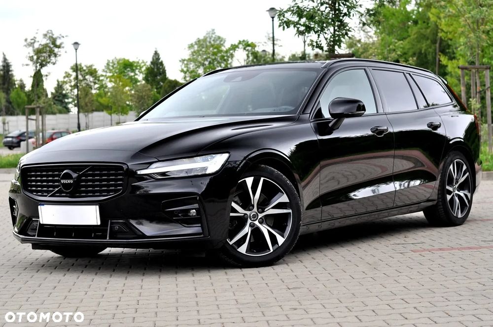 Volvo V60 B4 D R-Design - 8