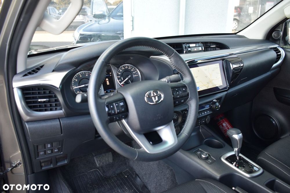 Toyota Hilux 2.8 D-4D mHEV Double Cab Executive 4x4 - 12