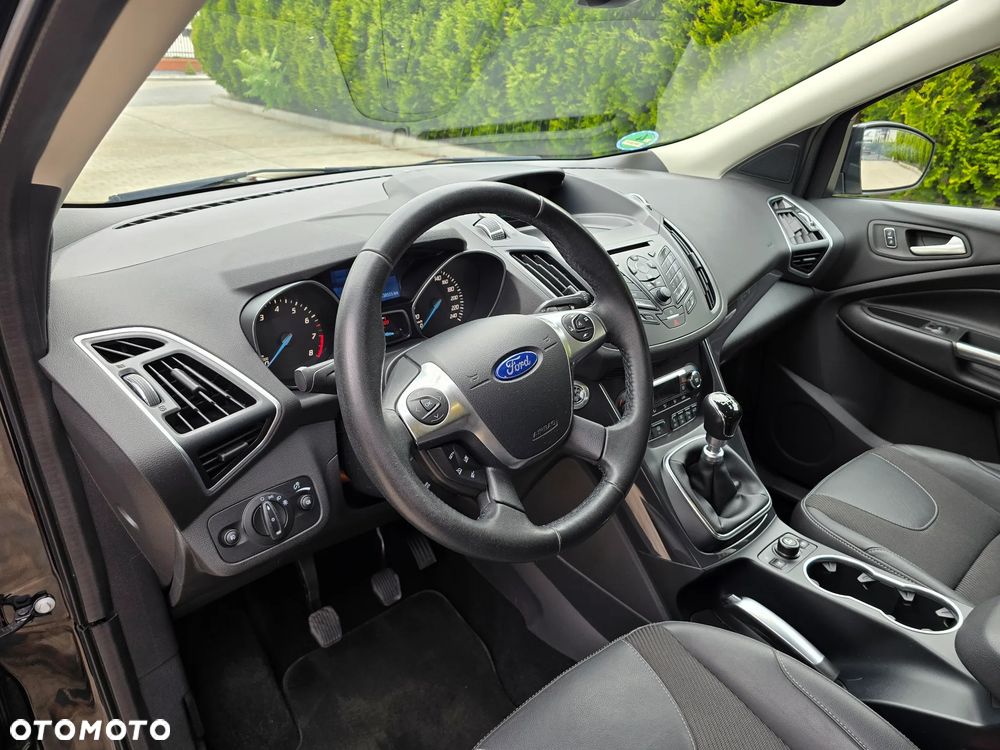 Ford Kuga - 14