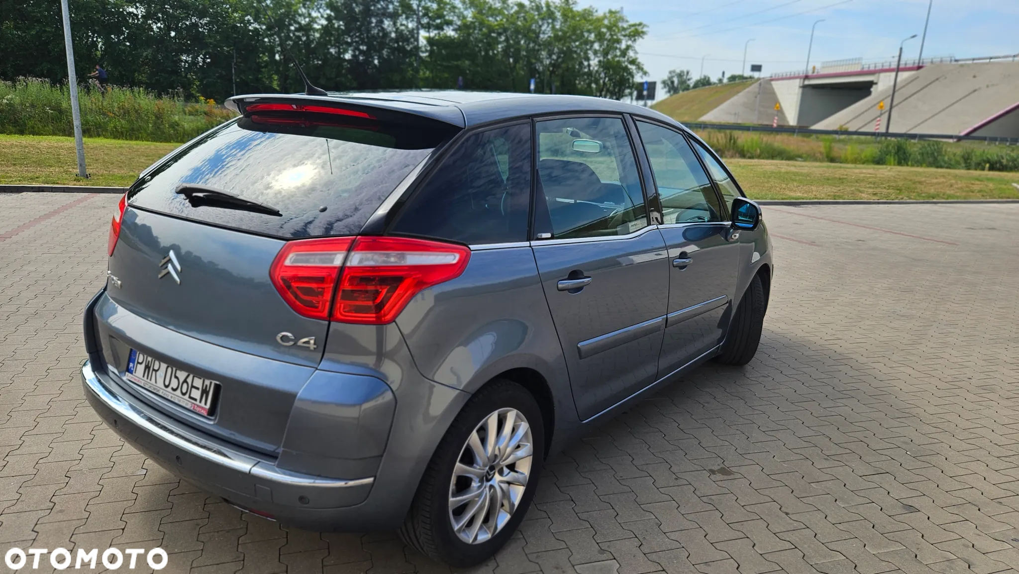 Citroën C4 Picasso 2.0 HDi FAP EGS6 Exclusive - 16