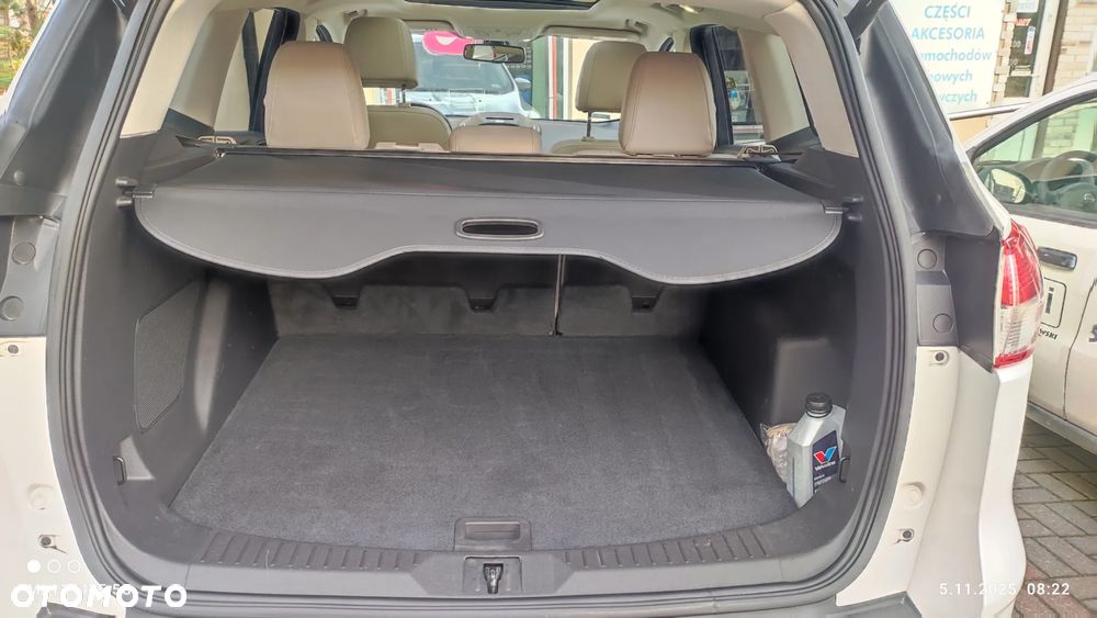 Ford Escape 2.0 EcoBoost AWD Titanium - 12