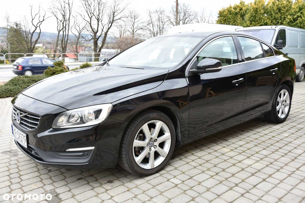 Volvo S60 - 1