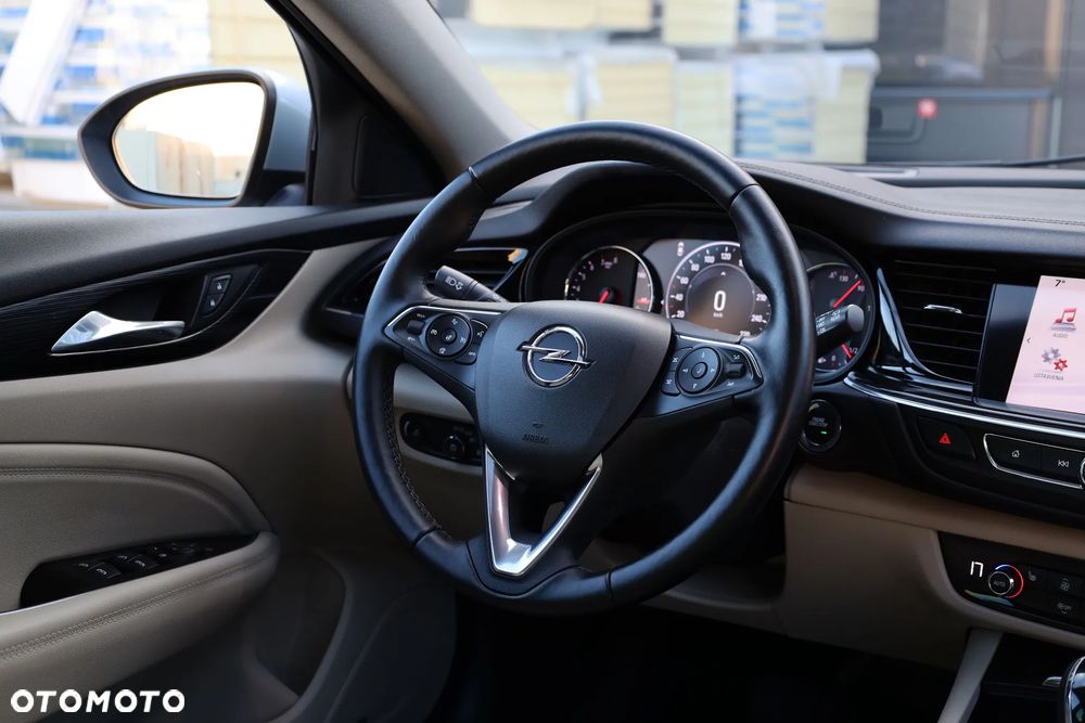 Opel Insignia 2.0 Direct Inj Trb 4x4 Business Innovation - 33
