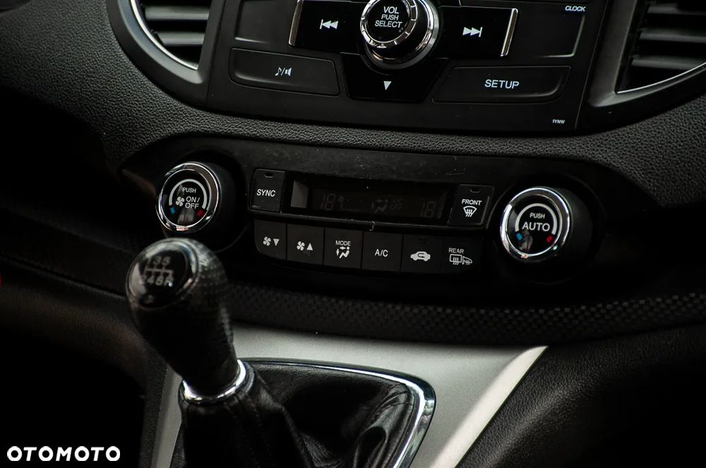 Honda CR-V 2.0i-VTEC 2WD Elegance - 22