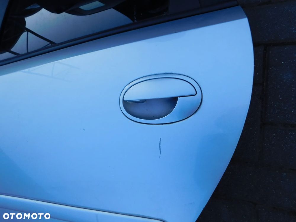 drzwi lewe tył OPEL MERIVA A Z147 Z151 - 10