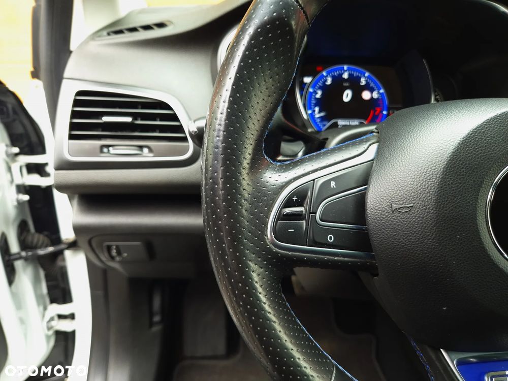 Renault Megane 1.6 TCe GT EDC - 21