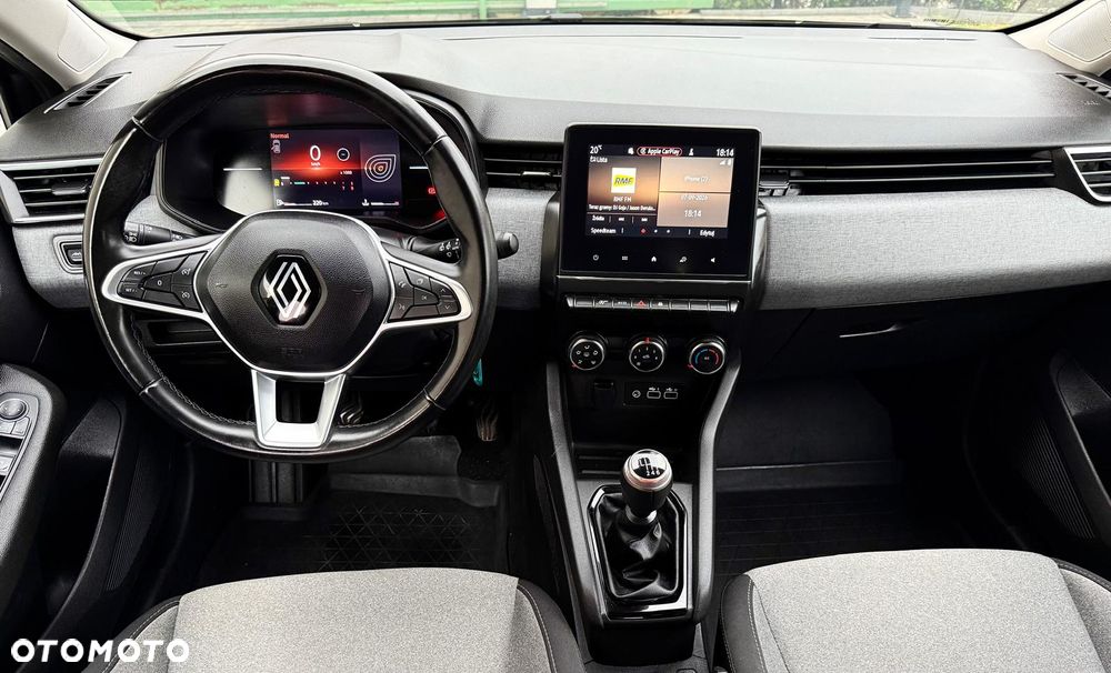 Renault Clio - 26