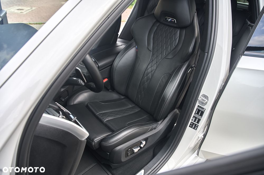 BMW X6 xDrive40d mHEV - 23