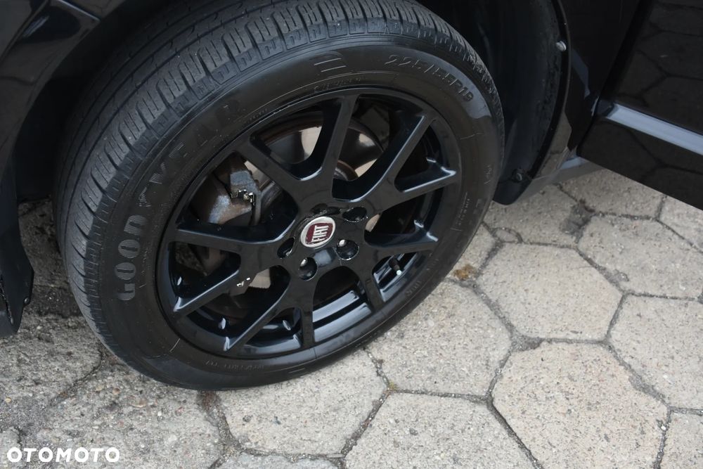 Fiat Freemont 2.0 Multijet 16V DPF Automatik Allrad Black Code - 26