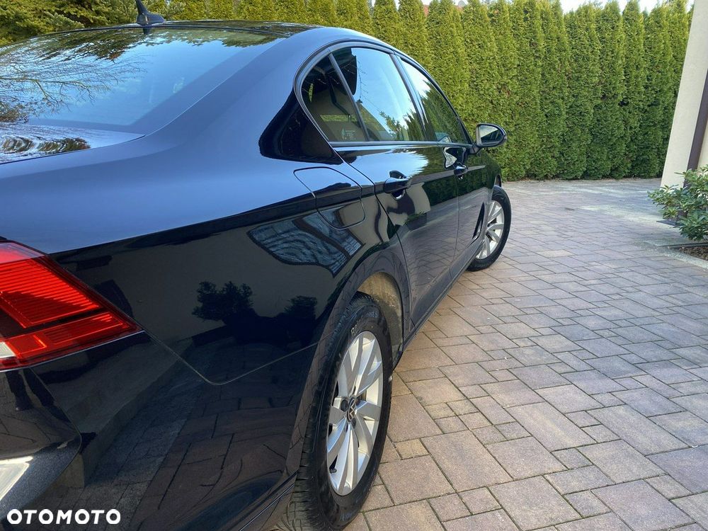 Volkswagen Passat 1.5 TSI EVO Essence - 13