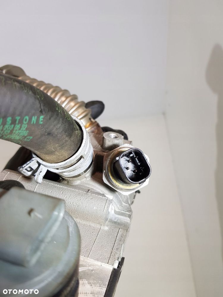 zawór egr a2741420519 mercedes w205 2.0 cgi - 8