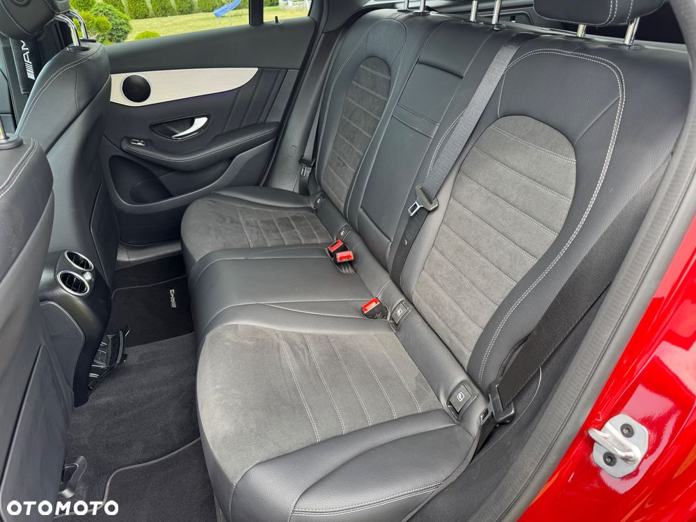 Mercedes-Benz GLC 200 d 4Matic 9G-TRONIC AMG Line - 19
