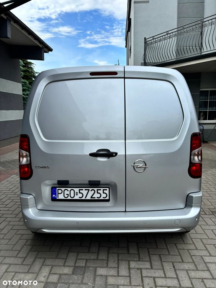 Opel Combo 1.5 CDTI Essentia - 5