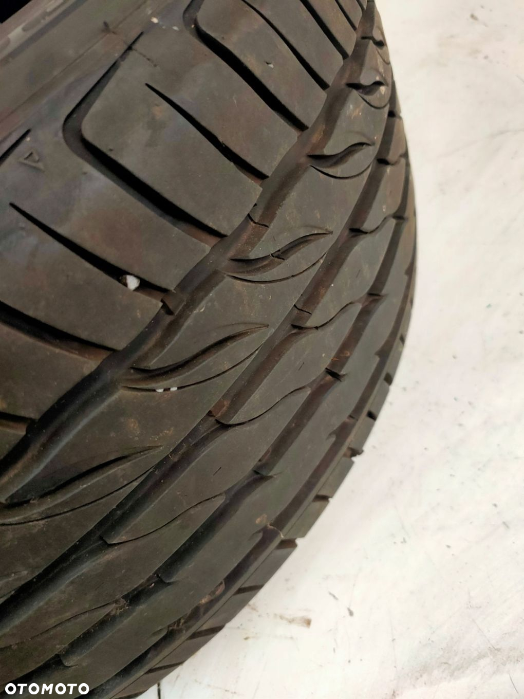 OPONA FARROAD FRD 26 235/45R17 97W XL 20r. 6,5mm - 6
