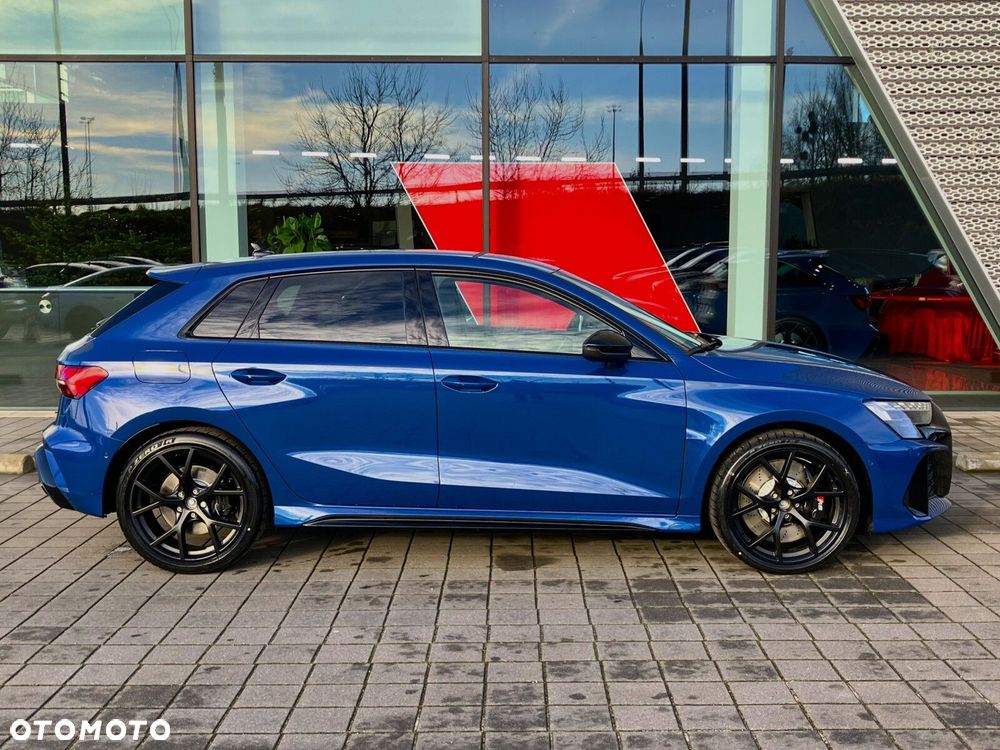 Audi RS3 Sportback - 2