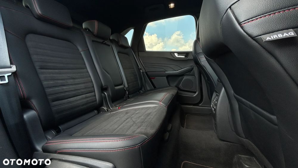Ford Kuga 1.5 EcoBoost FWD ST-Line - 22
