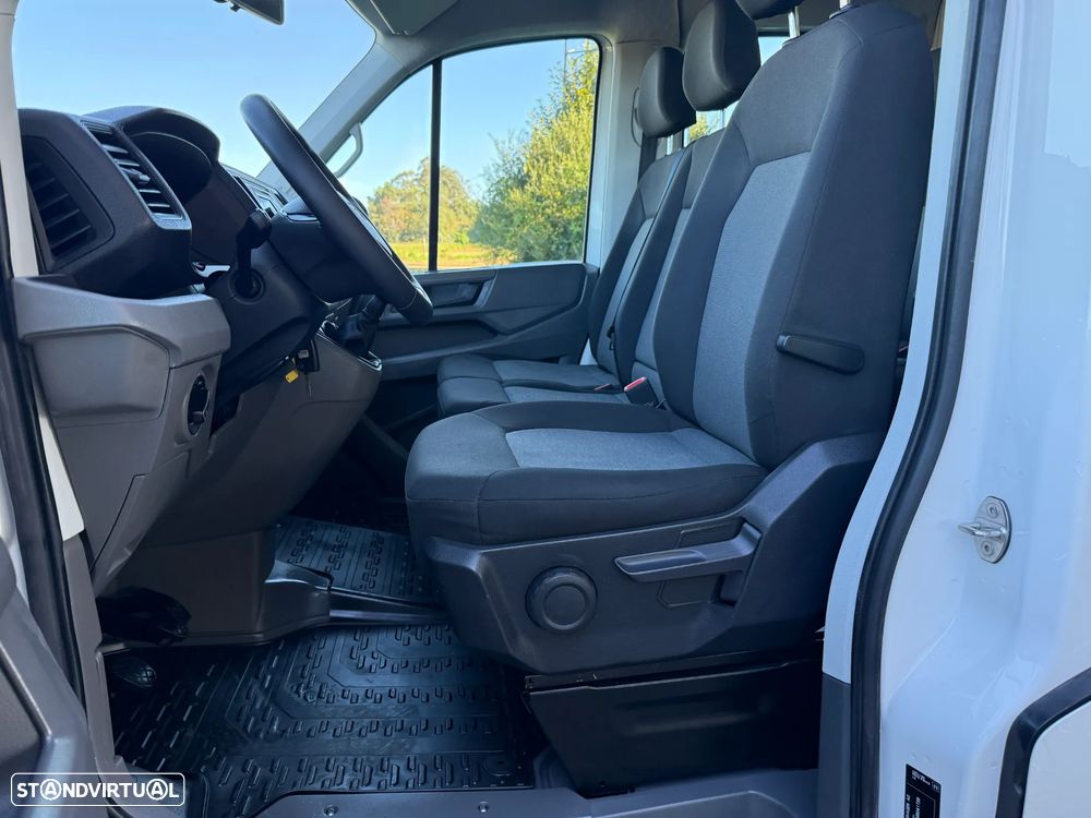 VW Crafter 50 2.0 Tdi 177 cv CD 7 Lug Rod. Duplo - 14