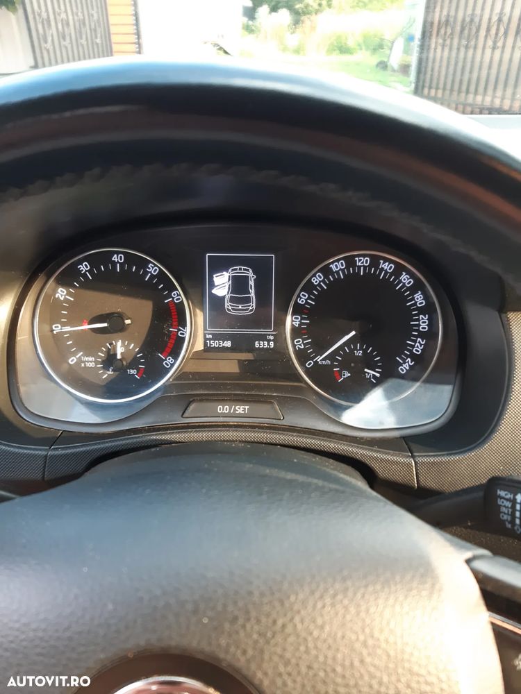 Skoda Fabia 1.0 TSI Ambition - 11