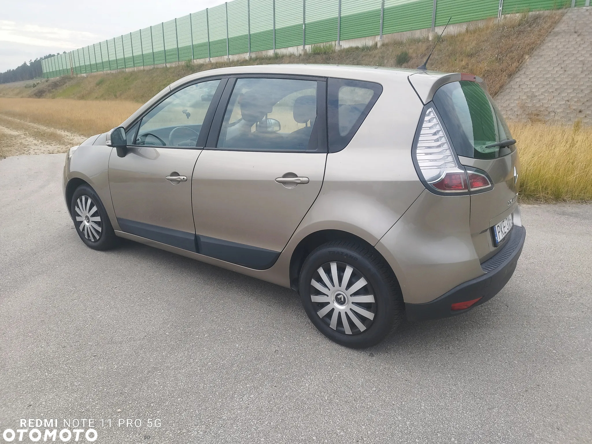 Renault Scenic ENERGY dCi 110 EXPERIENCE - 10