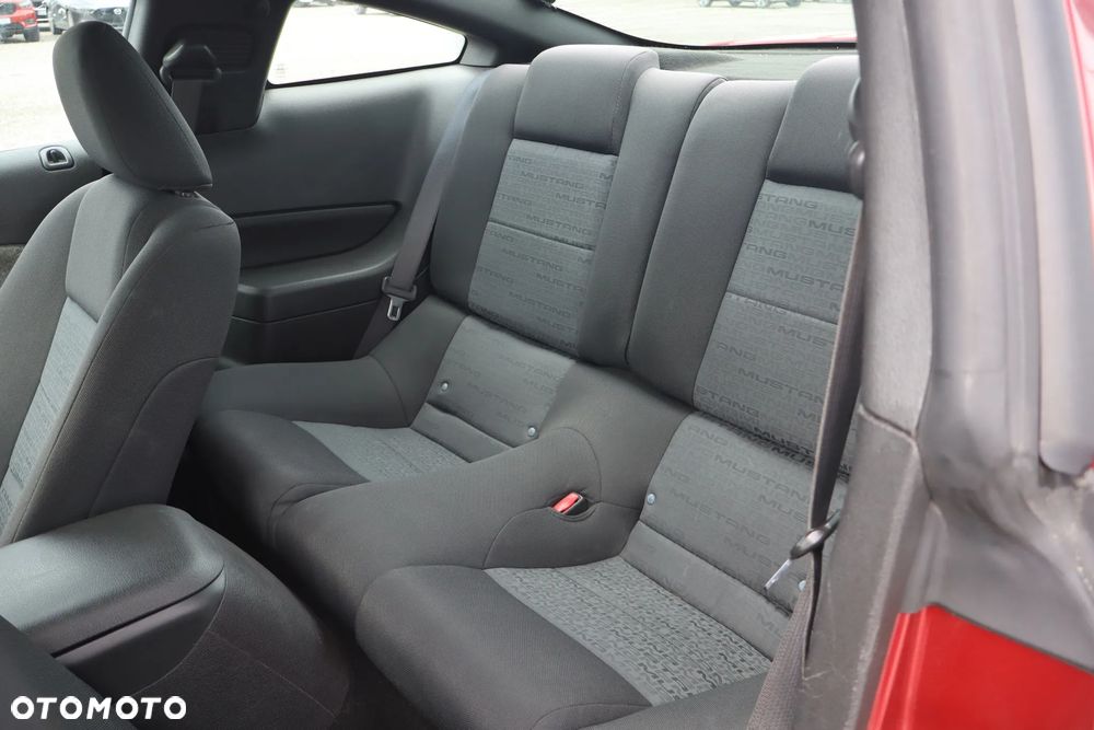 Ford Mustang 4.0 V6 - 17