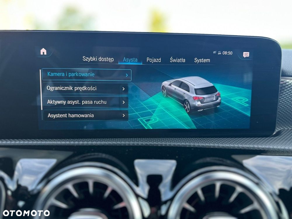 Mercedes-Benz Klasa A 180 Progressive 7G-DCT - 18