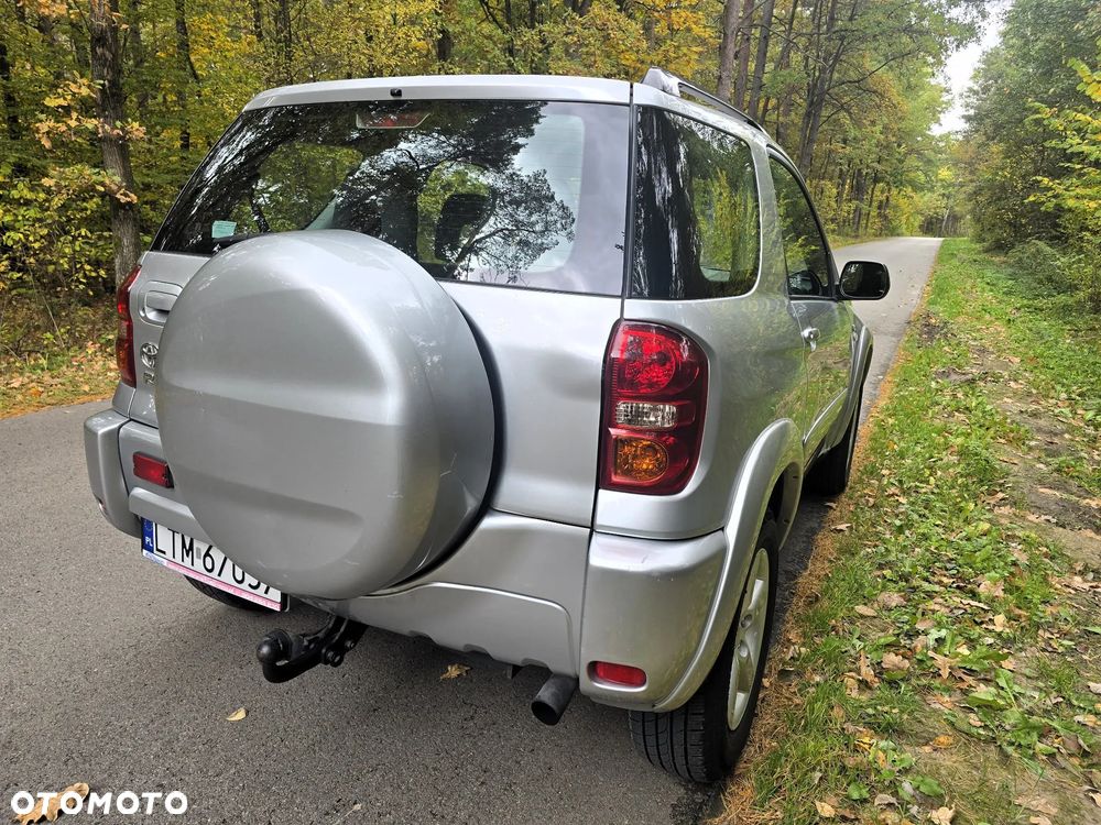 Toyota RAV4 - 18