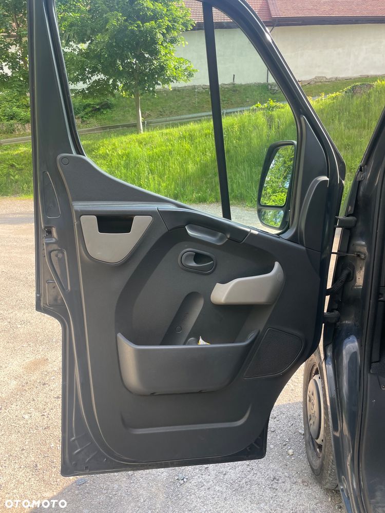 Renault Master - 18