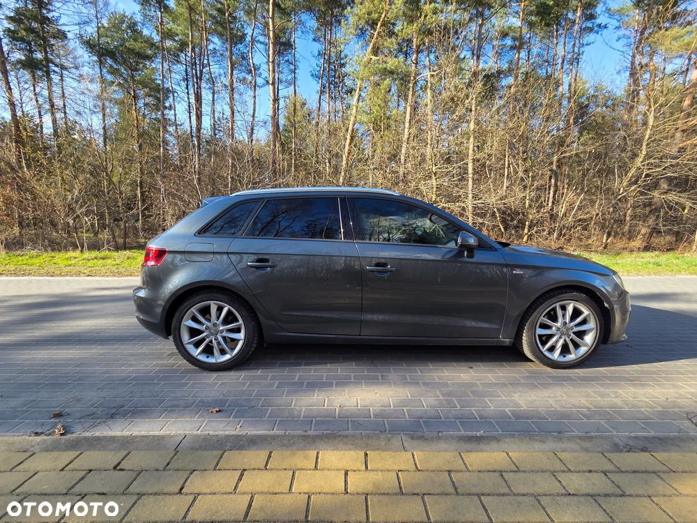Audi A3 Sportback 2.0 TDI Ambition S tronic - 2