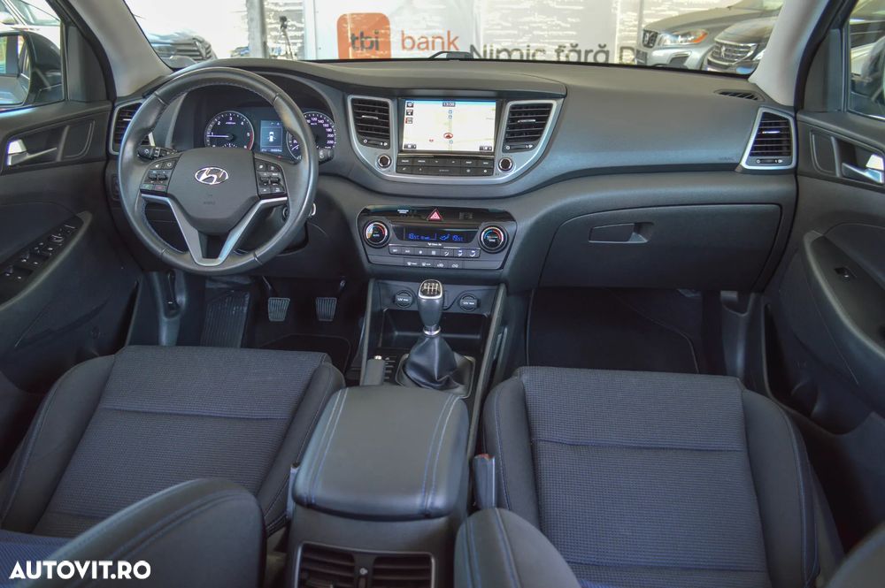 Hyundai Tucson blue 1.7 CRDi 2WD Style - 6