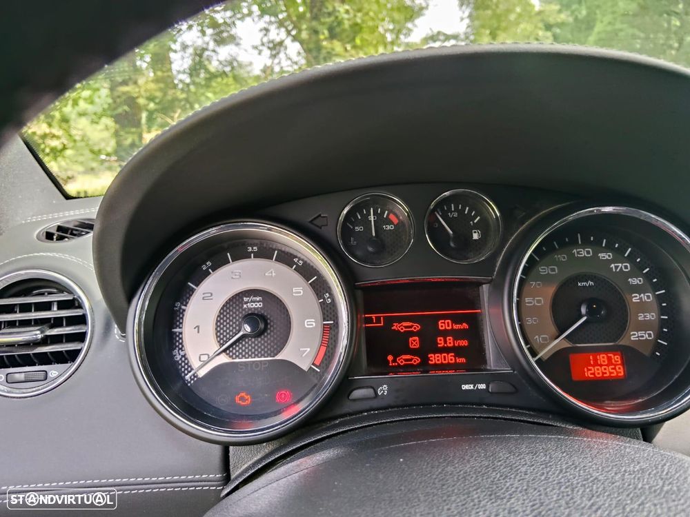 Peugeot RCZ 1.6 155 THP - 13
