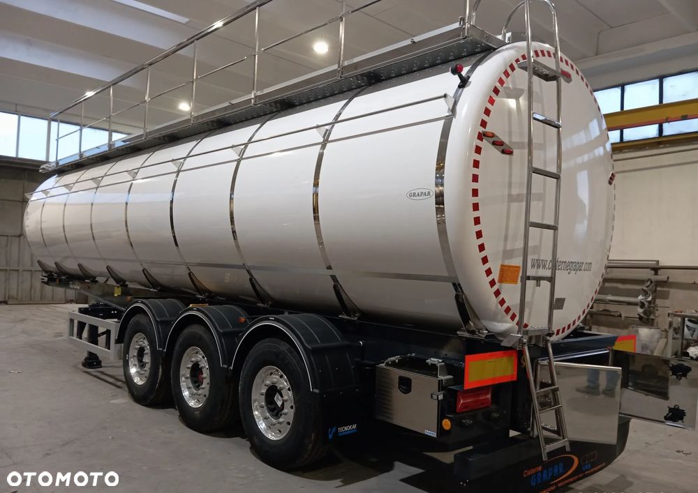 Grapar 26.000 / 3 / Nowa Naczepa Cysterna / Mleko / 5780 kg - 7