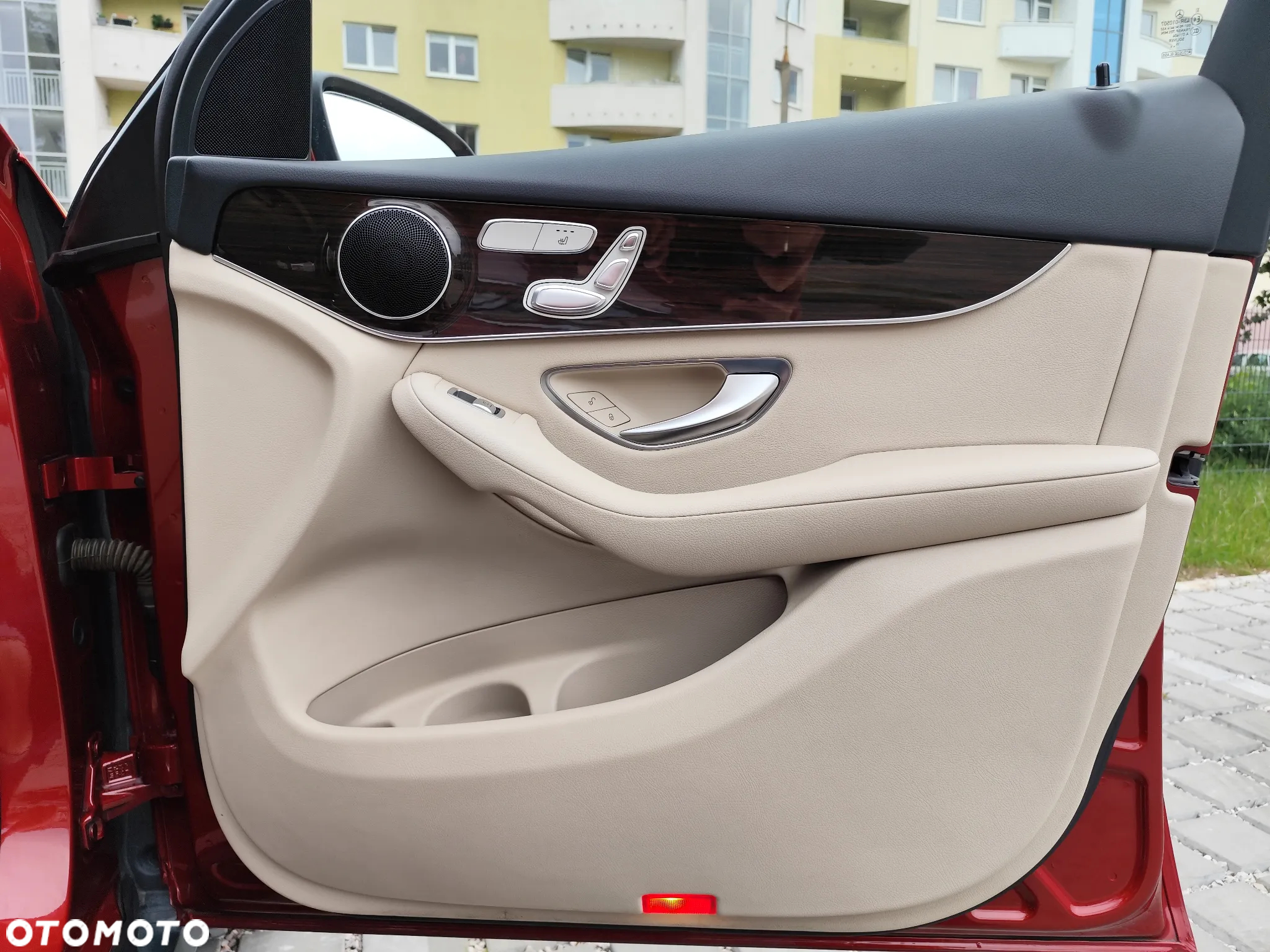 Mercedes-Benz GLC 300 4Matic 9G-TRONIC - 20