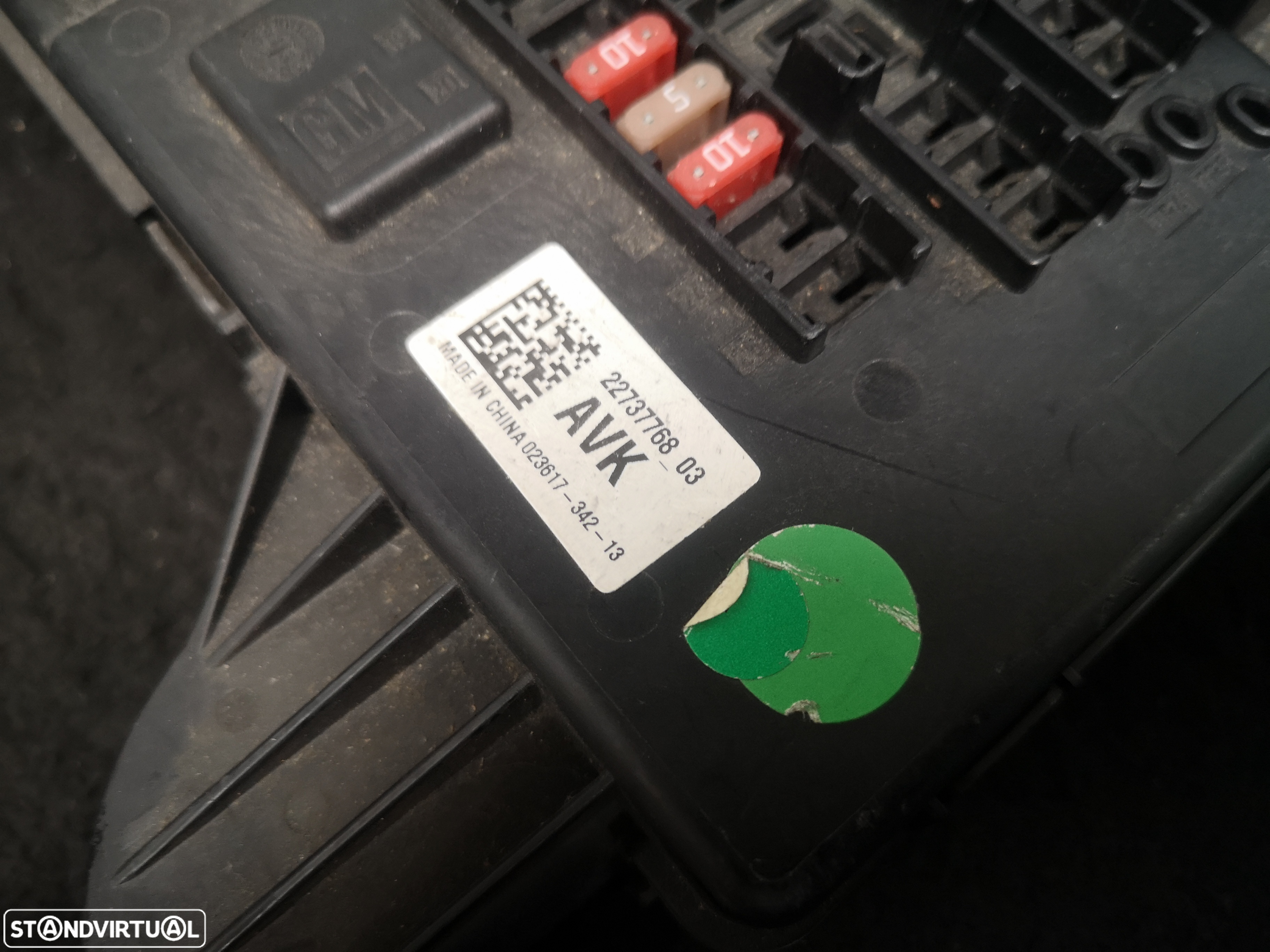 Caixa de FUSIVEIS Opel insignia  2014+ - 4
