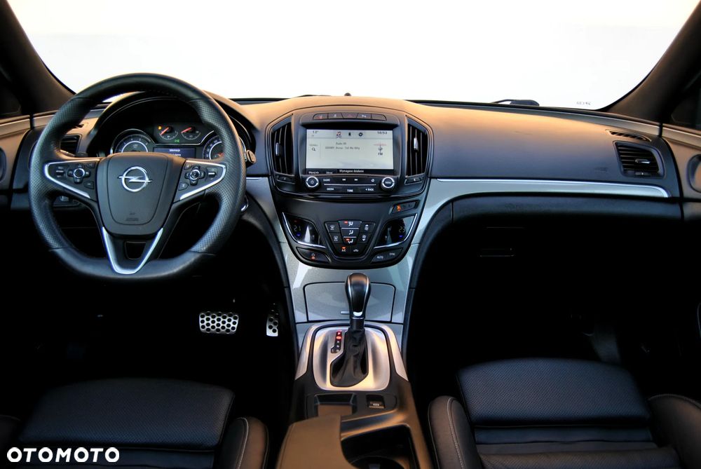 Opel Insignia 2.0 Bi Turbo CDTI Sports Tour Innovation - 23