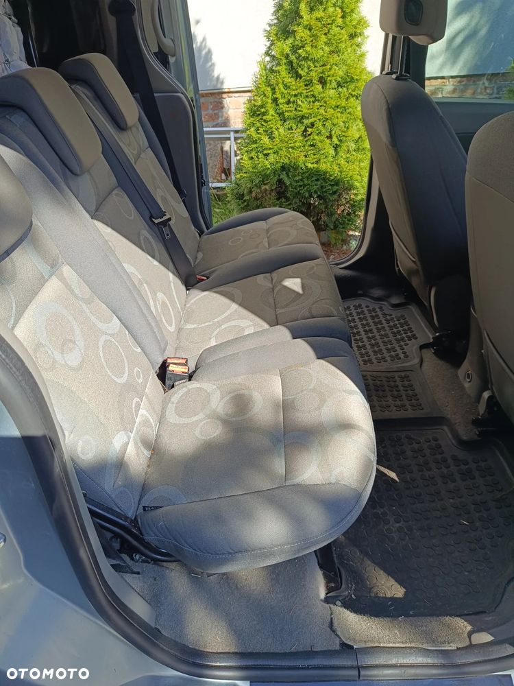 Renault Kangoo - 11
