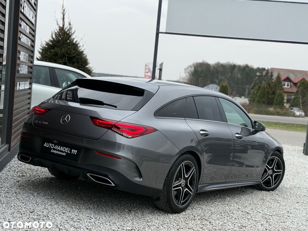 Mercedes-Benz CLA 200 7G-DCT AMG Line - 10