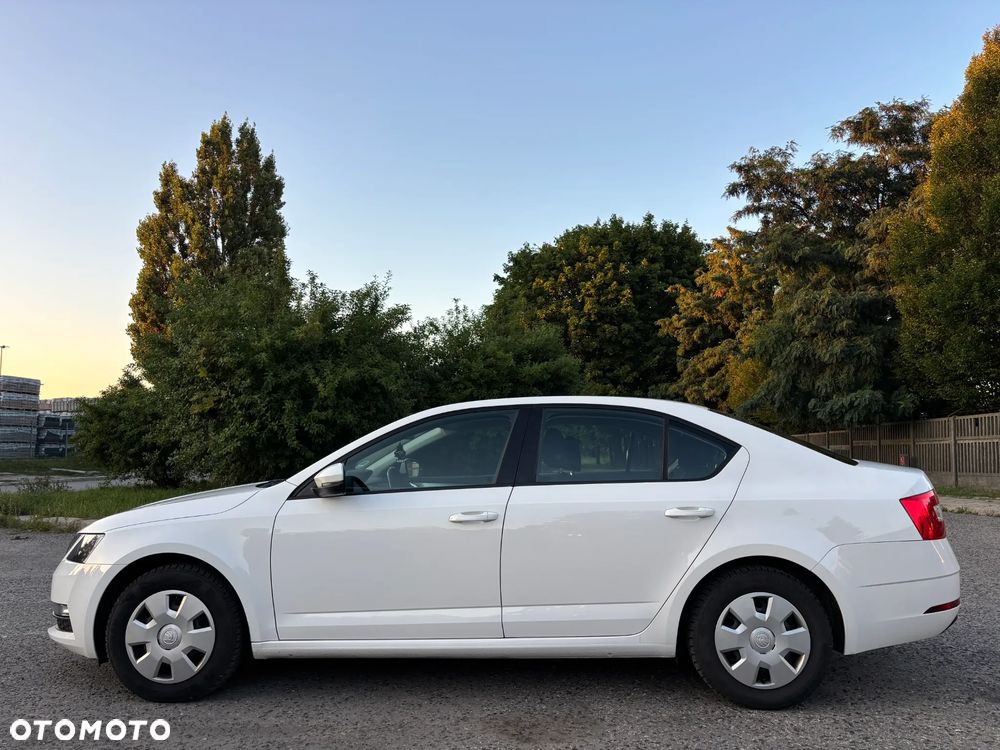 Skoda Octavia 1.6 TDI Style - 3