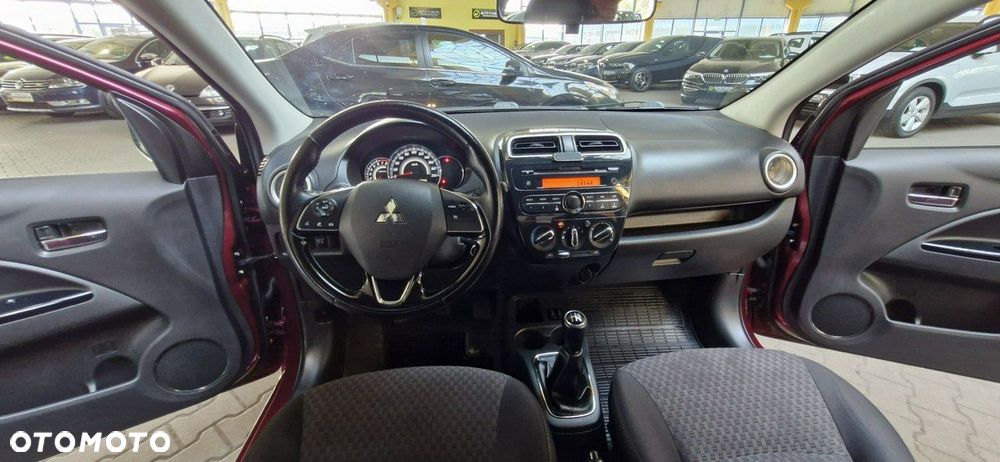 Mitsubishi Space Star - 11