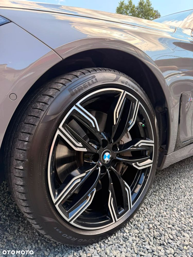 BMW Seria 7 750d xDrive - 21