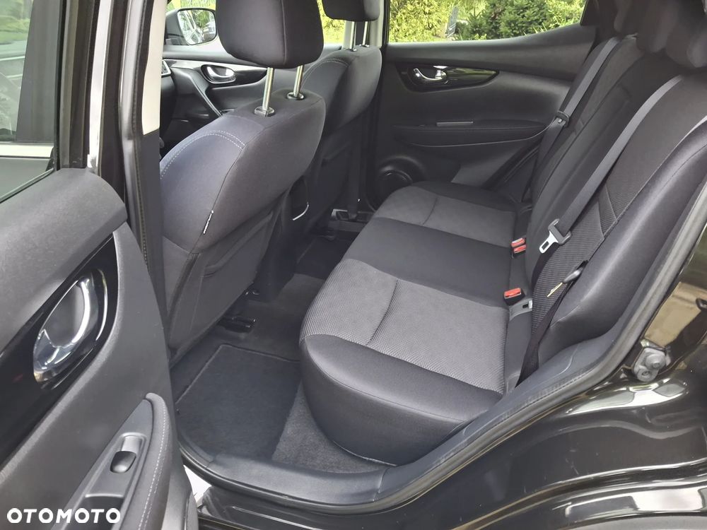 Nissan Qashqai 1.5 dCi Tekna - 8