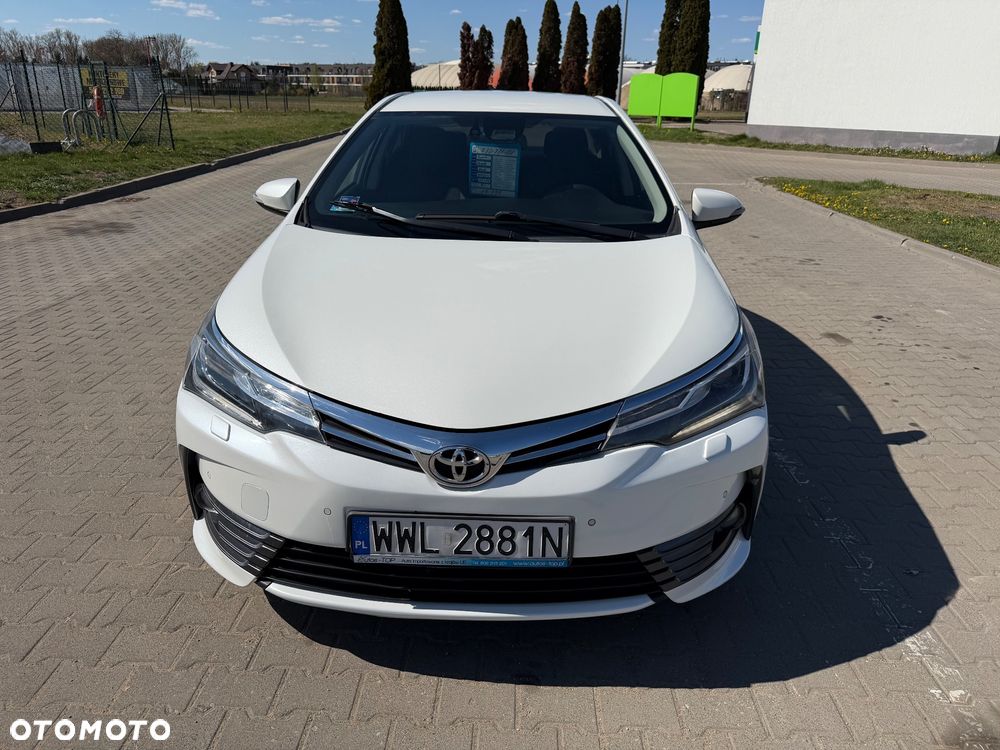 Toyota Corolla 1.6 Prestige EU6 - 8