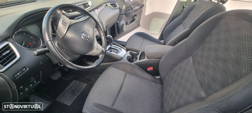 Nissan Qashqai 1.6 dCi Acenta Connect Xtronic - 12