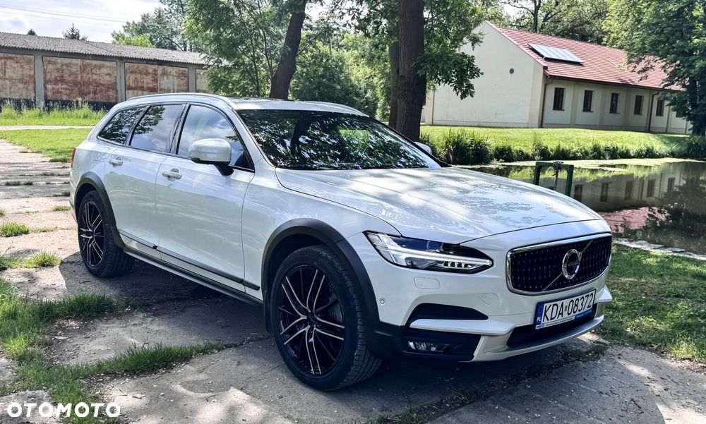 Volvo V90 - 10