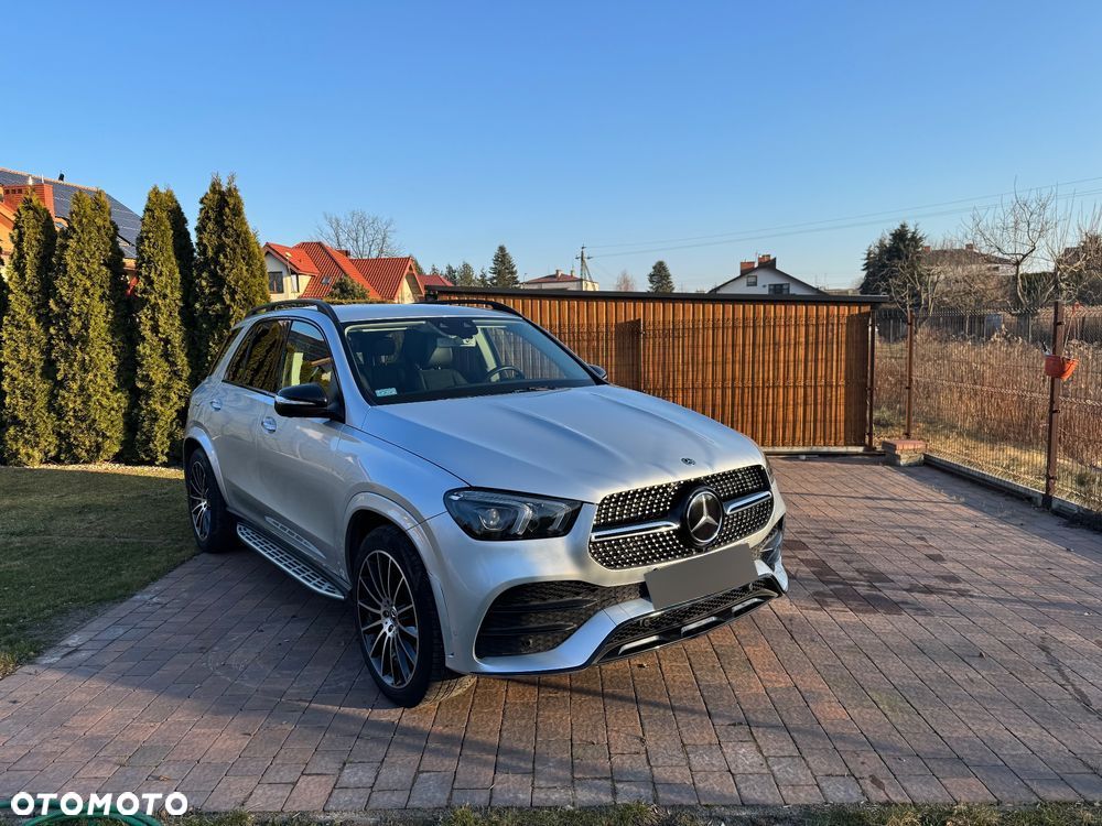 Mercedes-Benz GLE 300 d 4-Matic - 1