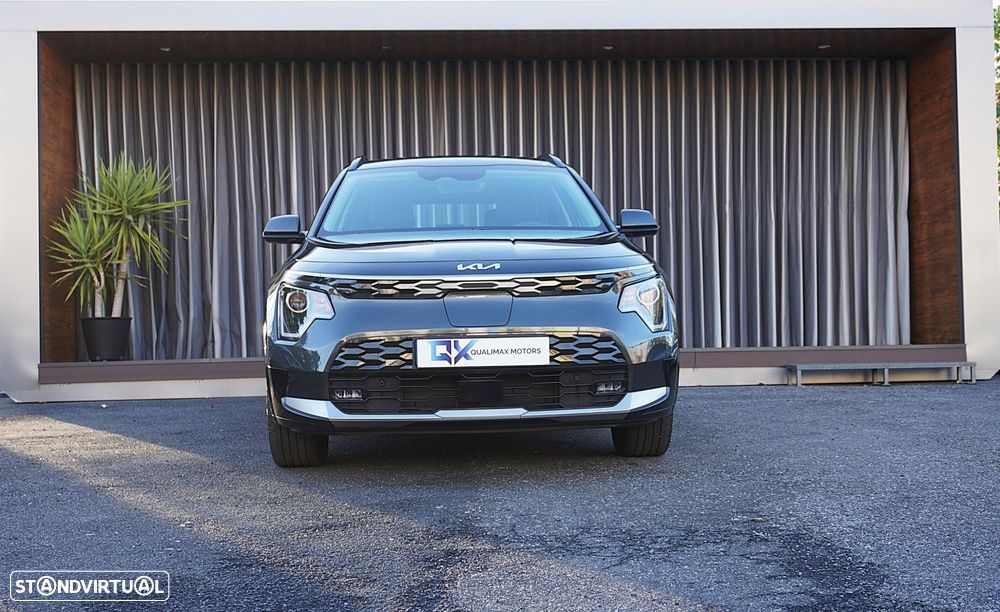 Kia Niro EV 64kWh Drive - 6